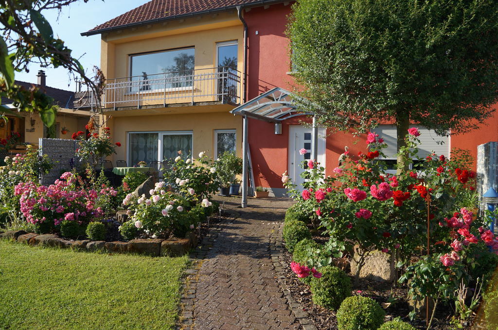 Ferienhaus Schloss-Garten Kapellen-Drusweiler Exterior foto